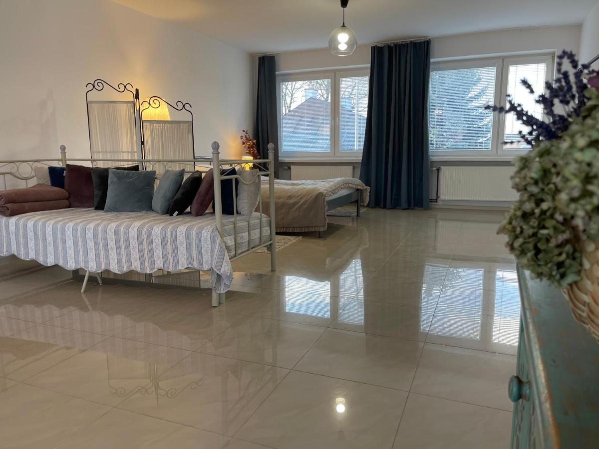 Apartamenty Cud Miod Krosno Exteriér fotografie