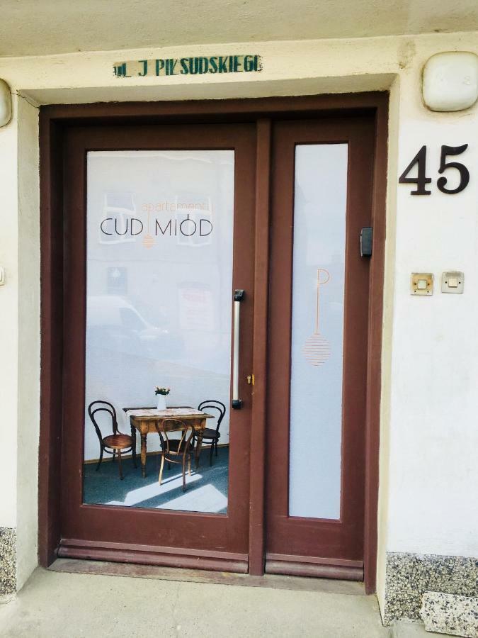 Apartamenty Cud Miod Krosno Exteriér fotografie